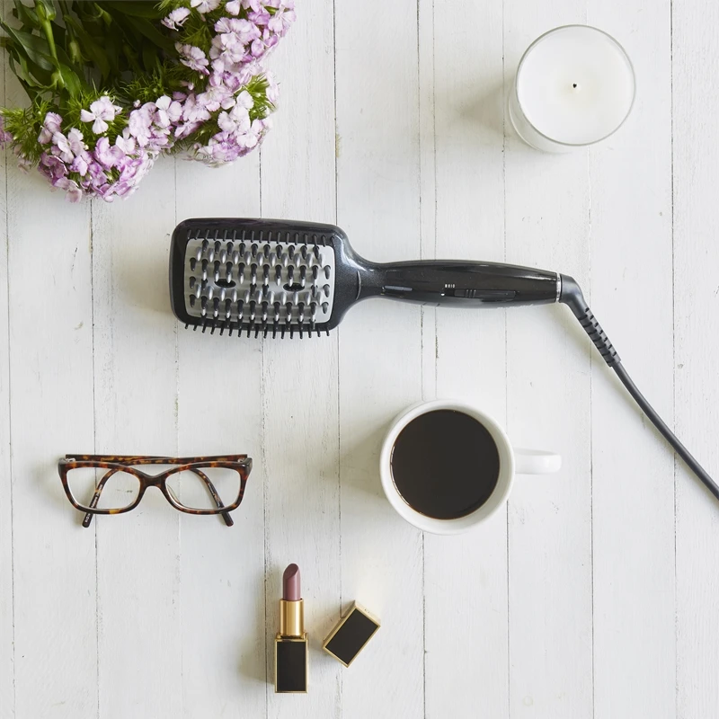 BaByliss Smoothing Heated Brush HSB101E 5 BaByliss Smoothing Heated Brush HSB101E – Image 5