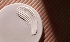 Christophe Robin Color Shield Mask With Camu-Camu Berries -Kérastase Boutique christophe robin color shield mask with camu camu berries masque nourrissant cheveux pour cheveux colores et meches 2