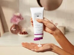 Christophe Robin Color Shield Mask With Camu-Camu Berries -Kérastase Boutique christophe robin color shield mask with camu camu berries masque nourrissant cheveux pour cheveux colores et meches 3