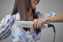 Remington Shine Therapy S8550 -Kérastase Boutique remington shine therapy s8550 fer a lisser 4