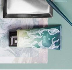 Urban Alchemy Opus Magnum Hydrating & Soothing Conditioner -Kérastase Boutique urban alchemy opus magnum hydrating soothing conditioner apres shampoing hydratant pour tous types de cheveux 1